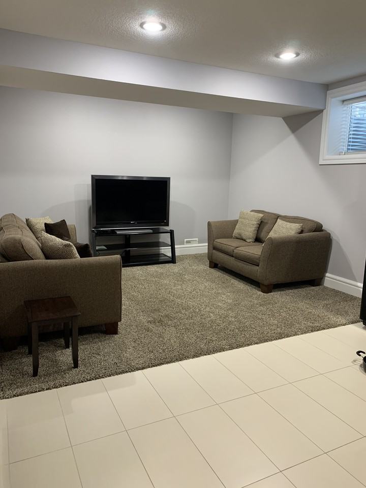 128 MaCrae Place - Photo 2 of 9