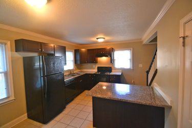 1384 Lochland Rd Se - Photo 3 of 8
