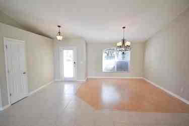 27 Volunteer Ln - Photo 3 of 14