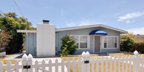 6315 Thorn St - Photo 2 of 20