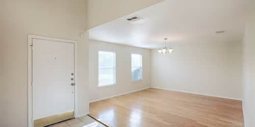 2608 Sundance Dr - Photo 3 of 22