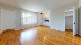 1311 Venice Blvd - Photo 1 of 1