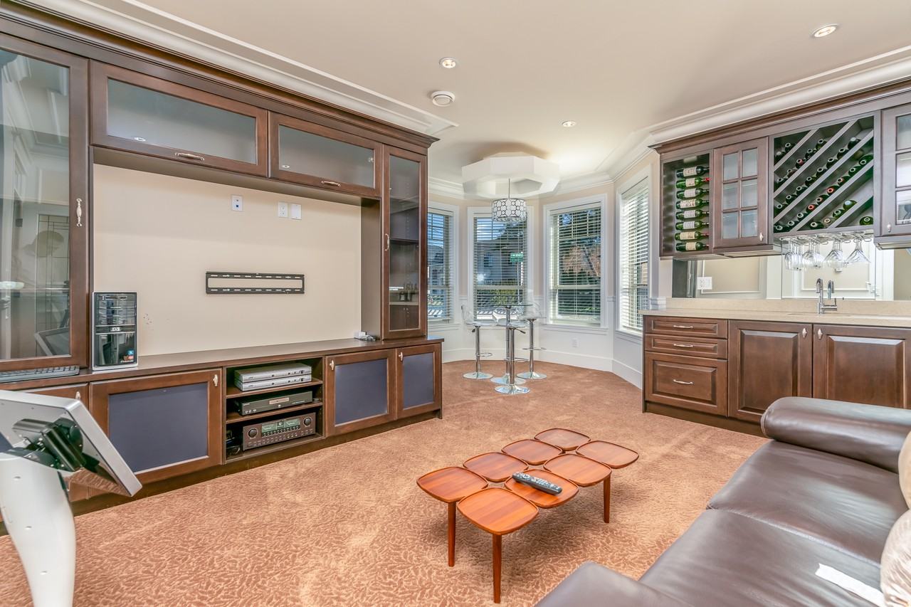 3860 Earlmond Avenue - Photo 2 of 24