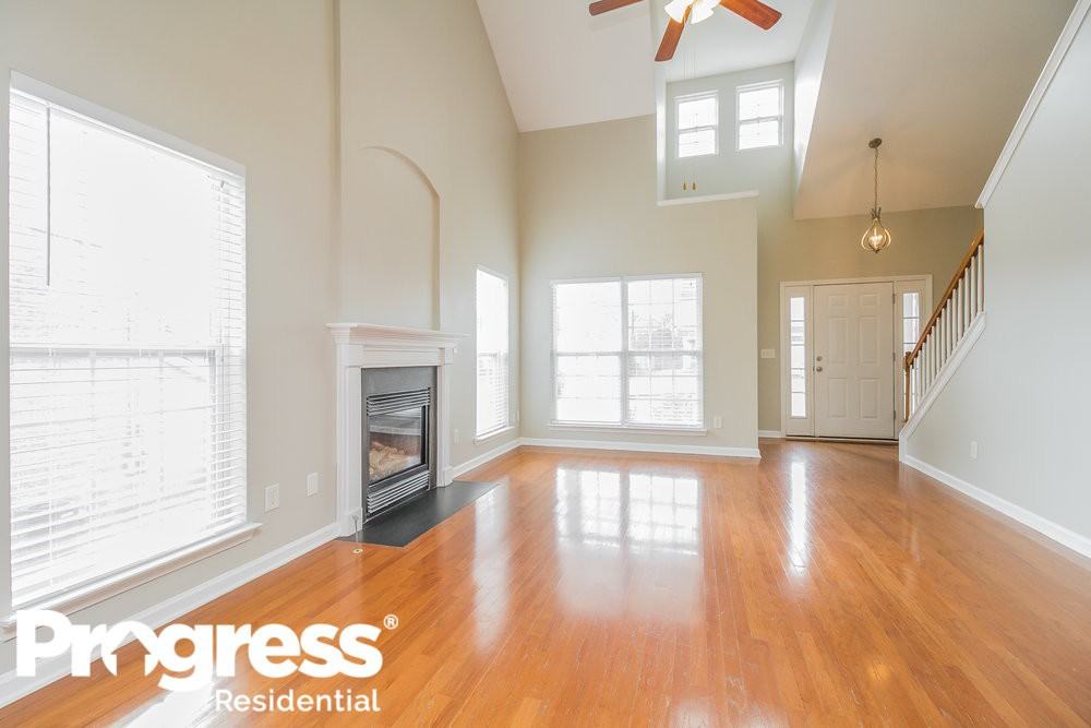 2716 Bison Ct - Photo 3 of 19