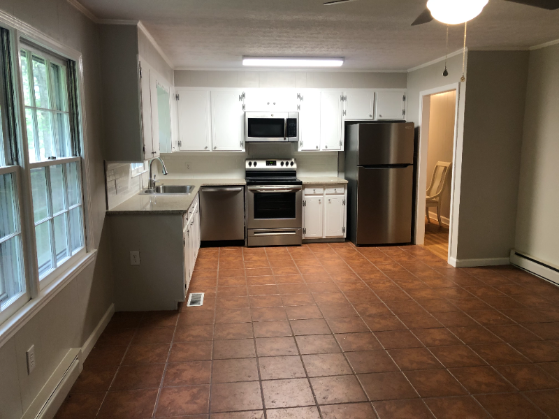 275 Dan Valley Rd - Photo 2 of 10