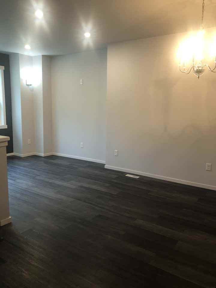 67 Lansdowne Avenue - Photo 3 of 11