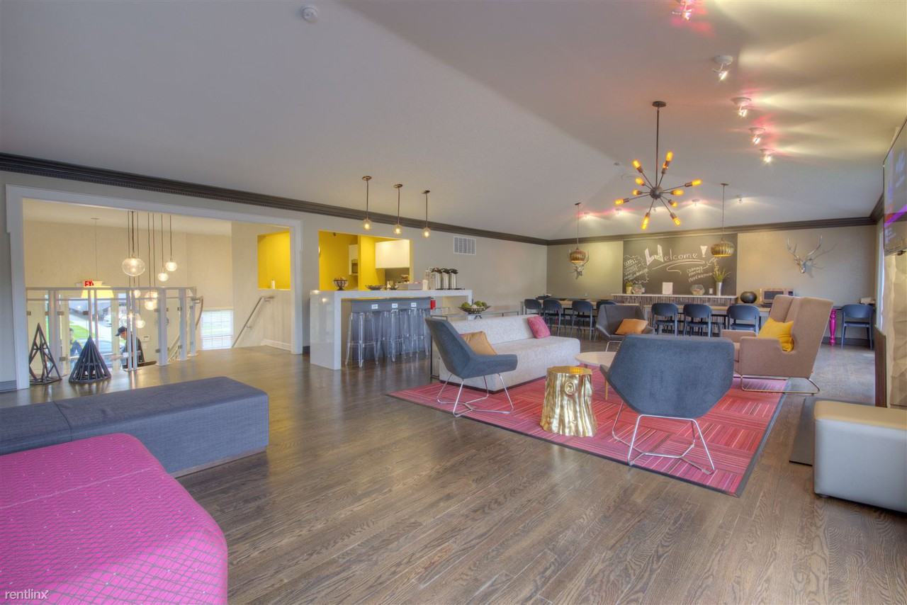 Woodbury Gardens Apartments and Townhomes 1245 Astor Ave, Ann Arbor