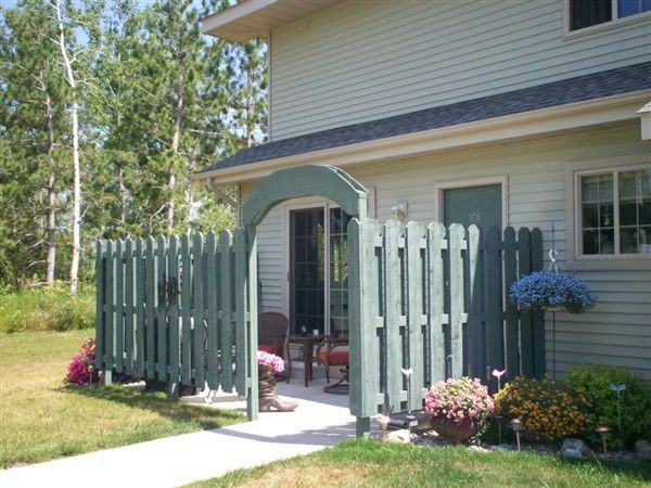 Southside Apartments - Photo 3 of 9