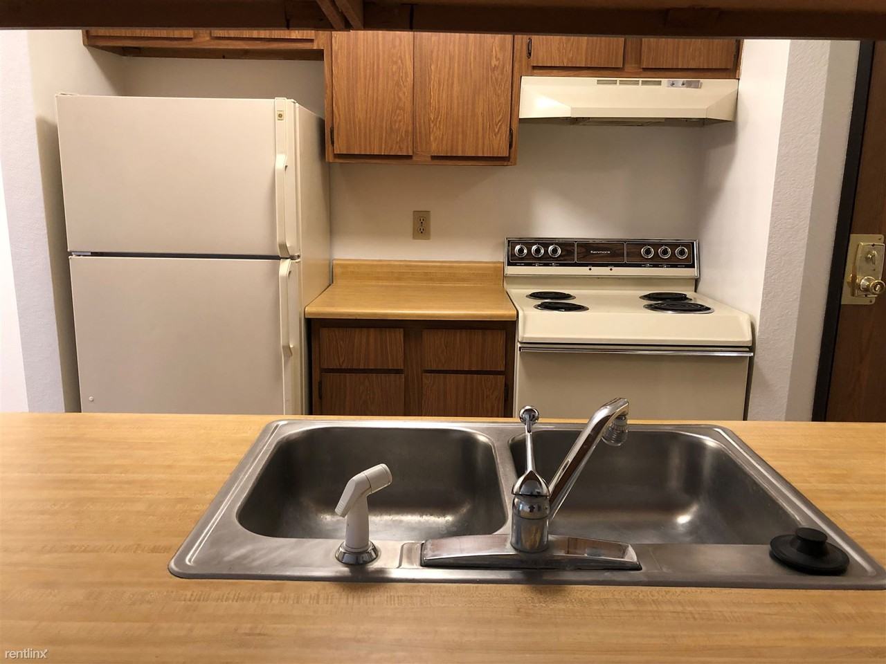 Meadow Wood Village Apartments - Photo 3 of 10