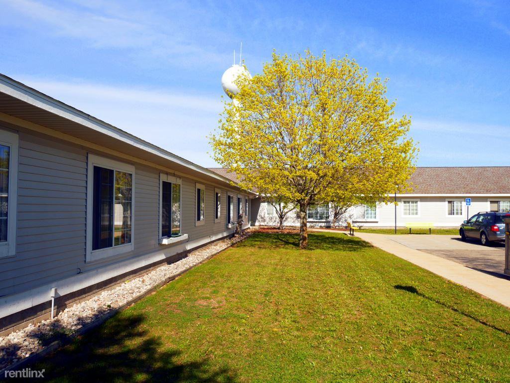 Fieldstone Manor Apartments - Photo 3 of 15