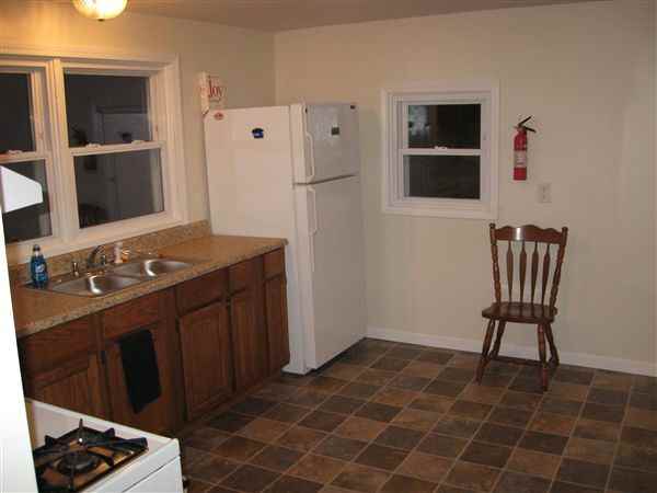 122 N 3rd Ave - Photo 2 of 16