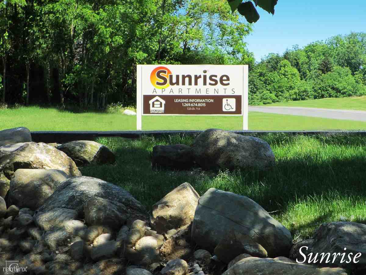 Sunrise Apartments - Photo 2 of 9