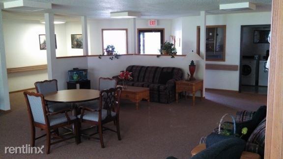 Carriage Towne Place I Apartments 218 E Williams St, Ovid, MI 48866