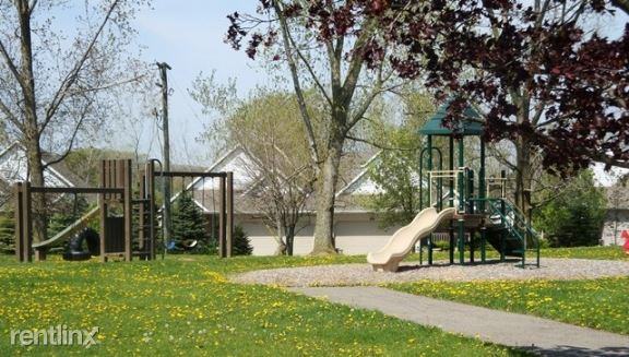 Park Terrace I - Photo 2 of 8