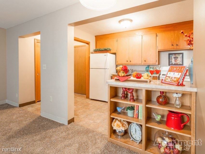 Lyndale Garden Apartments - Photo 3 of 13