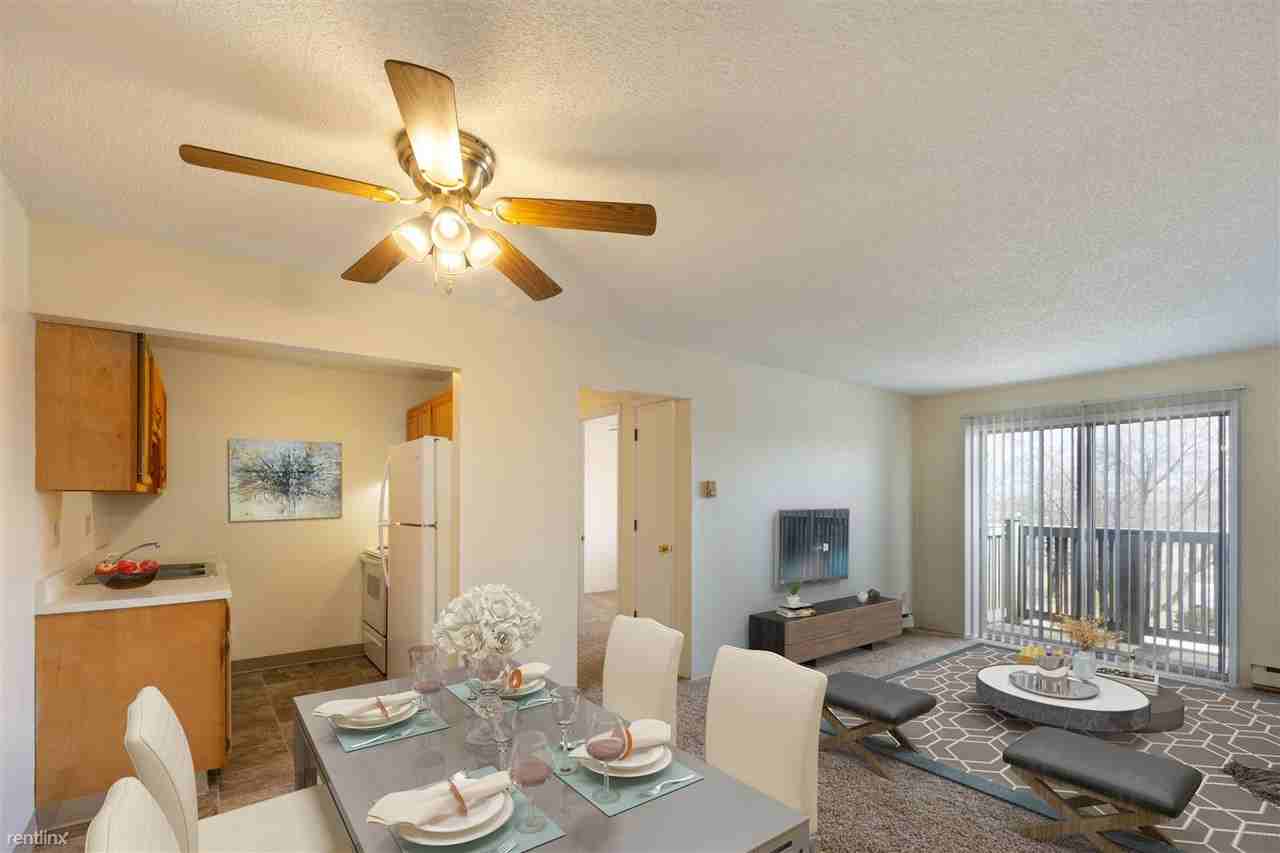 Park Ridge Apartment Homes Apartments 3200 Indianola Ave, Des Moines