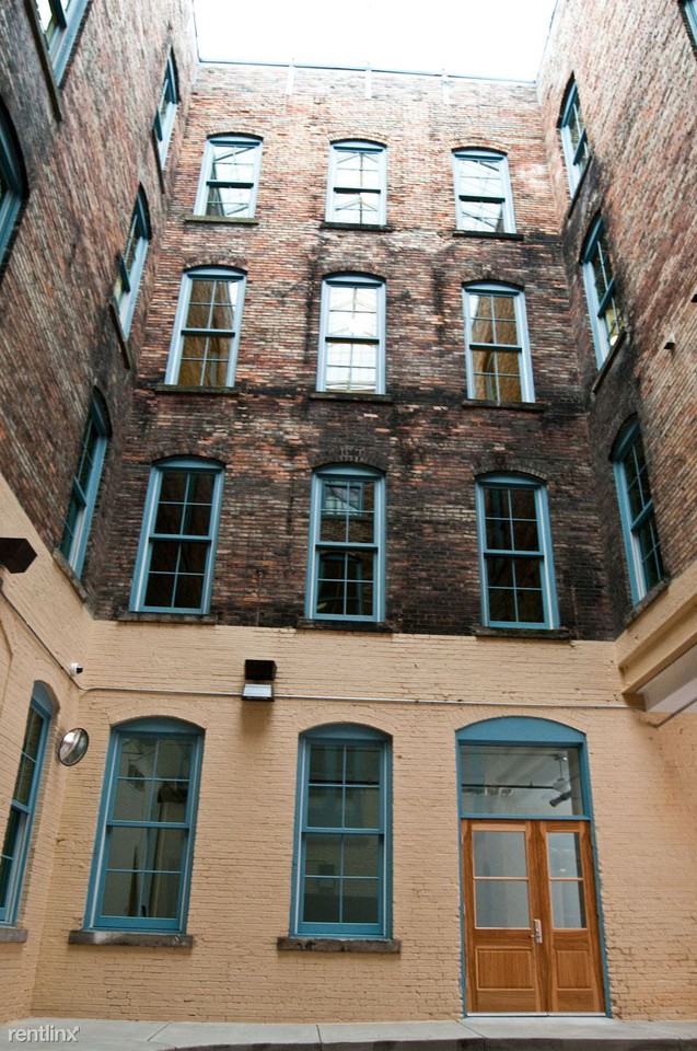 101 South Division Lofts - Photo 2 of 13