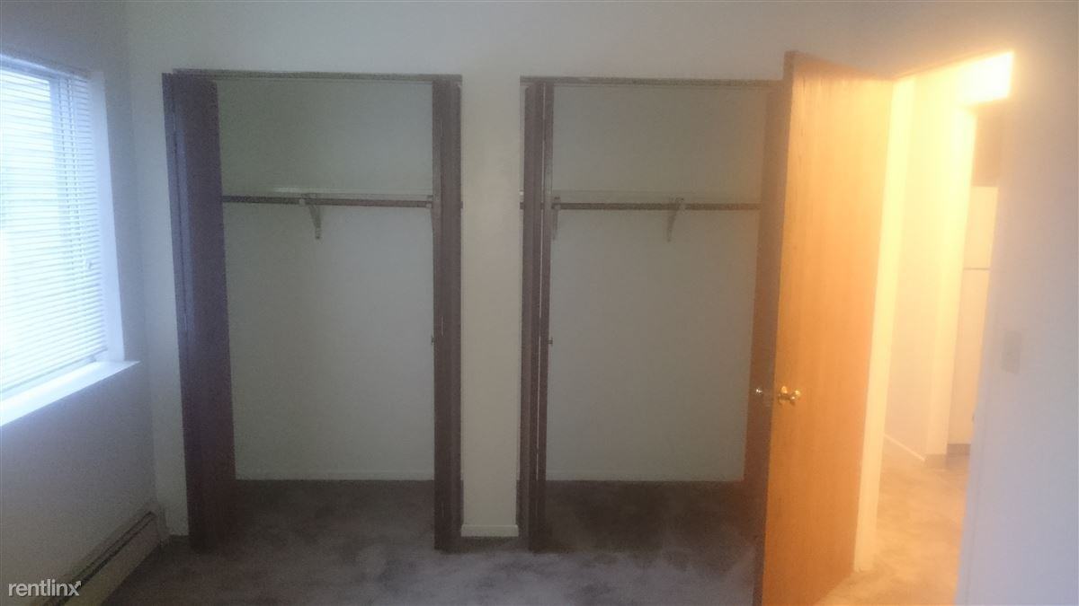 Auburn Square - Photo 2 of 23