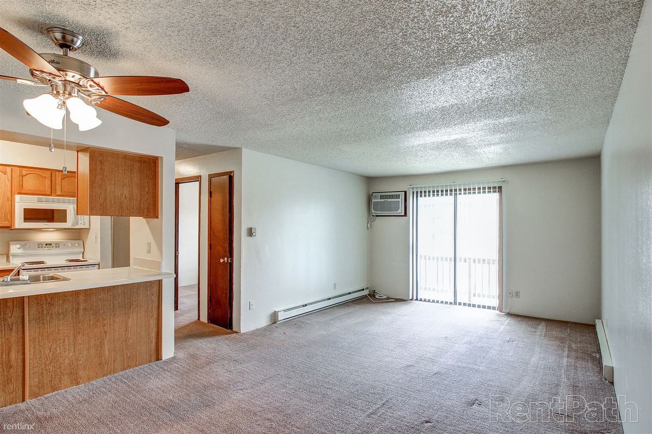 Briarwood Apartments 2132 Grand Ave, West Des Moines, IA 50265 Zumper