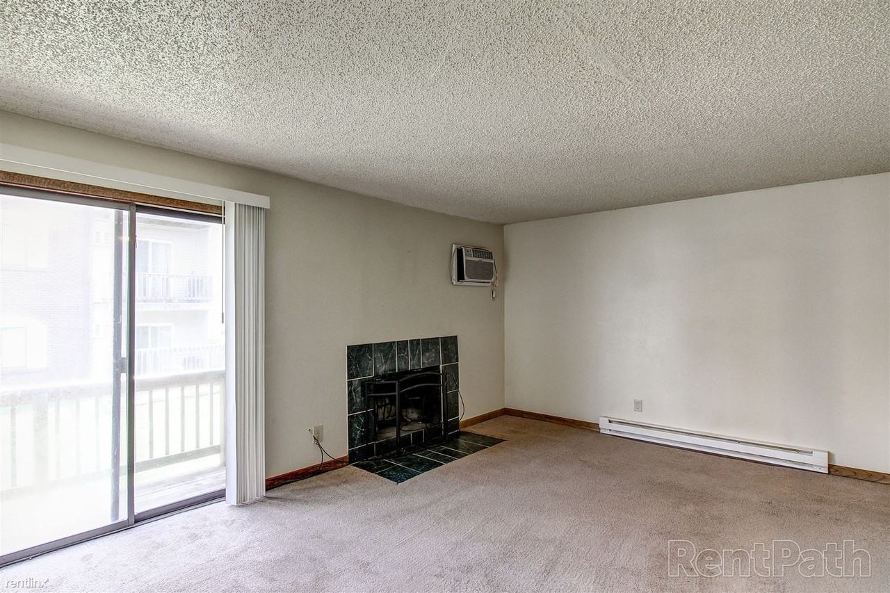 Briarwood Apartments 2132 Grand Ave, West Des Moines, IA 50265 Zumper