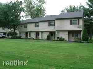 Greenway Apartments - Photo 3 of 18