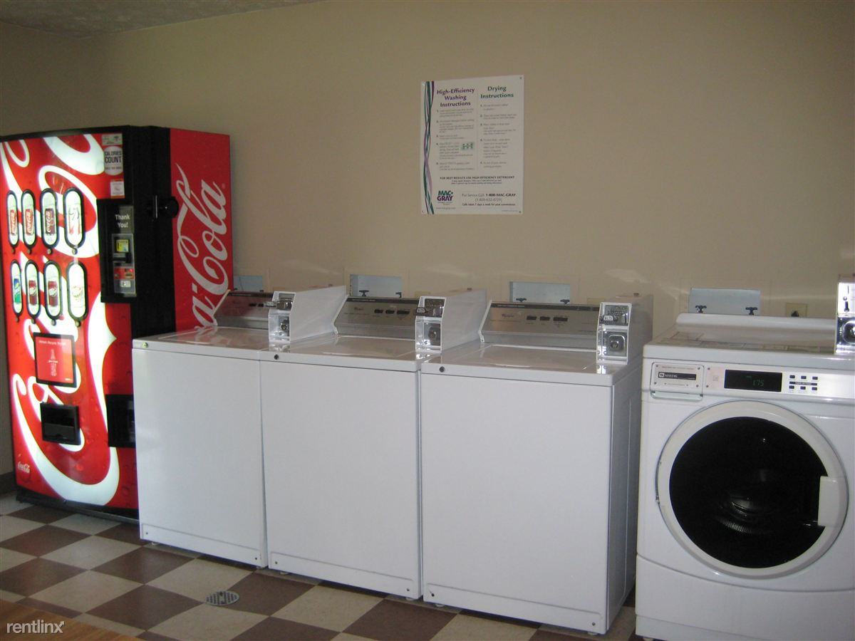 Willow Bend Apartments - Photo 2 of 5