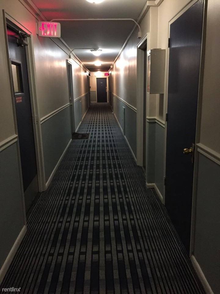 Camaron Apts - Photo 3 of 11