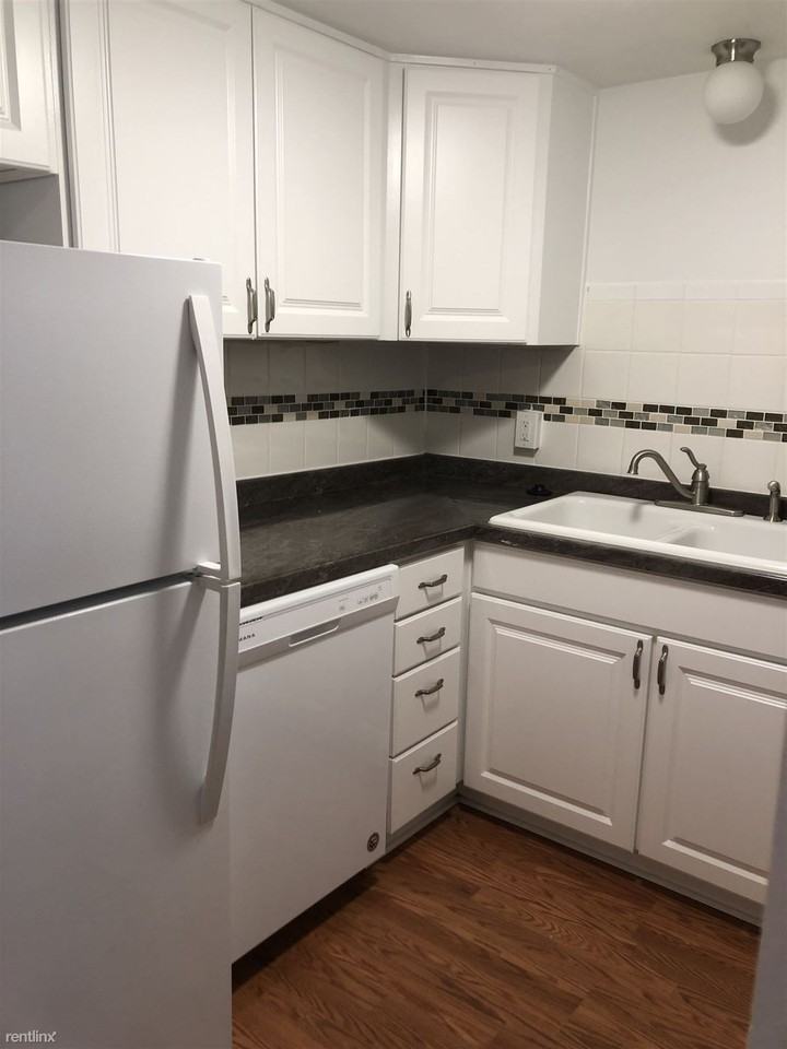 3031 S Washington Ave - Photo 2 of 22