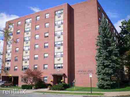 Georgian Arms - Photo 2 of 12