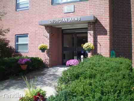 Georgian Arms - Photo 3 of 12