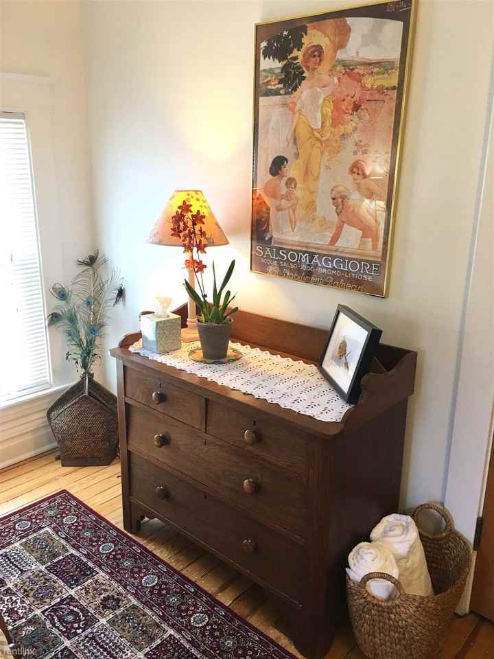 Rose Place Properties ~ Sorrento Downtown Kalamazo - Photo 2 of 33