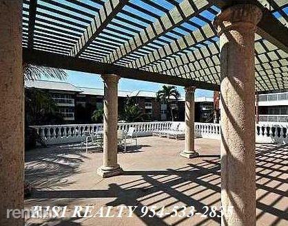 2424 SE 17th St - Photo 3 of 6