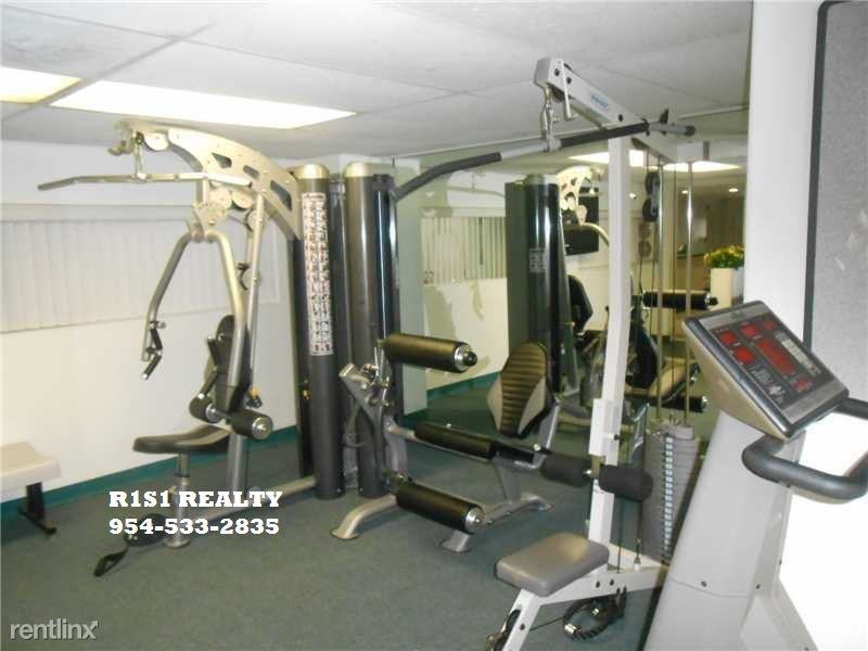 4010 Galt Ocean Dr - Photo 3 of 6