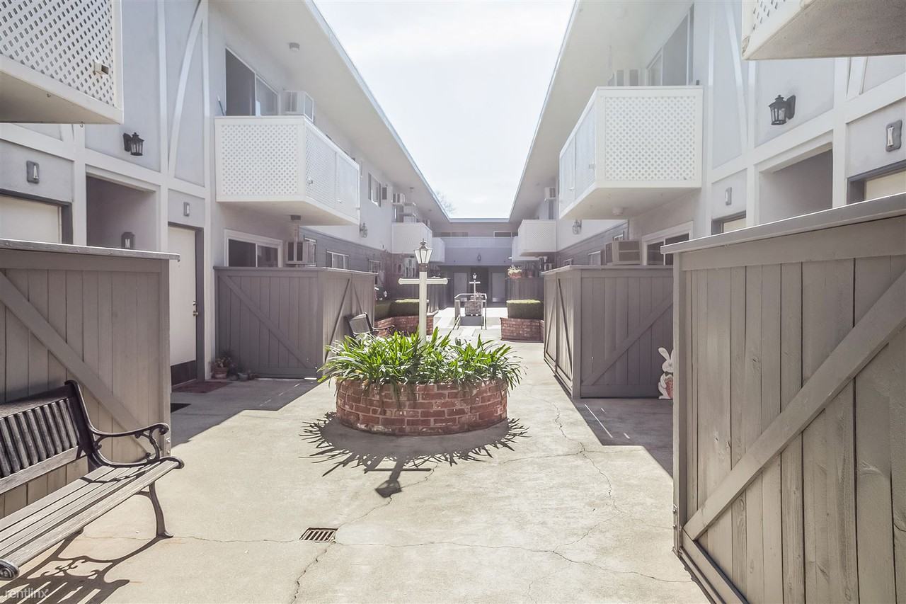 Maple Apartments - Photo 3 of 20