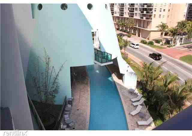 6000 Collins Ave - Photo 2 of 50