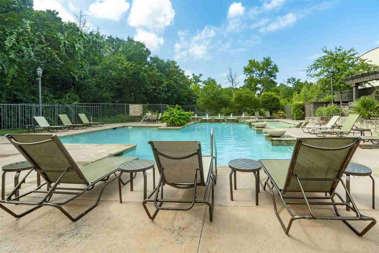 Lodge at Pecan Creek - Photo 3 of 30