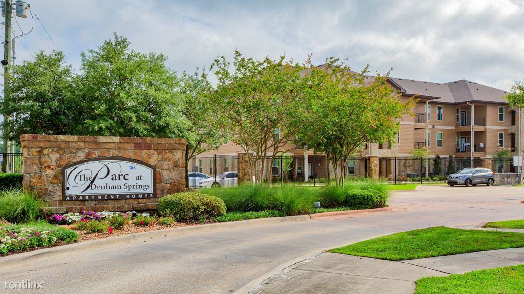 Parc at Denham Springs - Photo 2 of 21