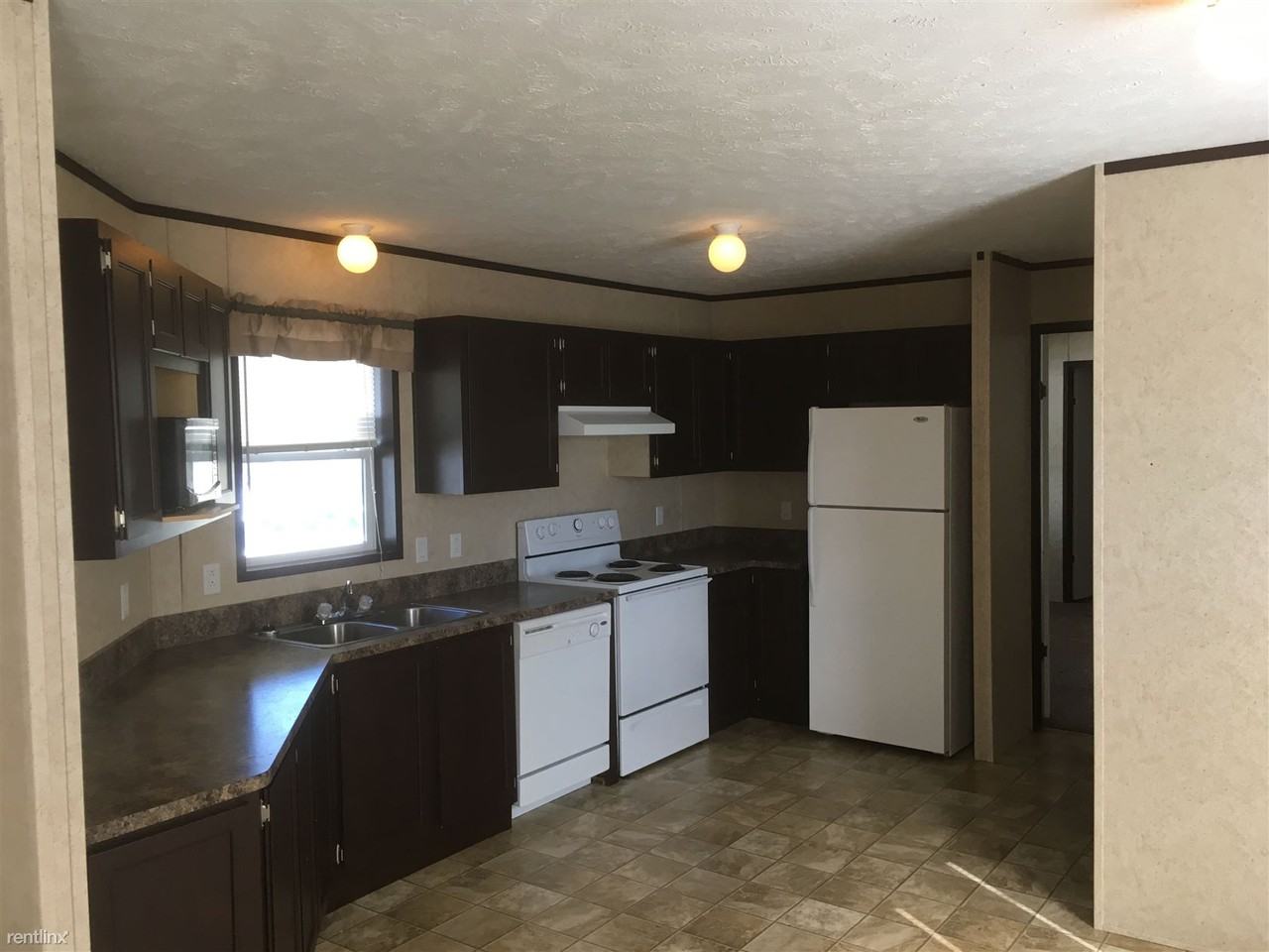 2500 Centennial Rd - Photo 3 of 4