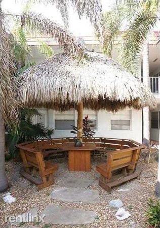 2201 NE 36th St - Photo 3 of 50