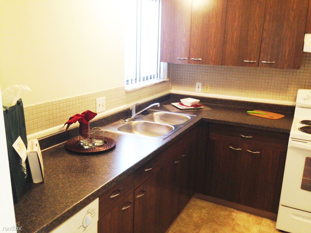 The Lodges Apartments - Photo 2 of 11