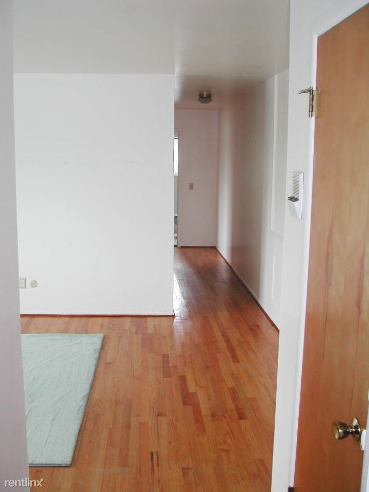 Woodruff House Apartments - Photo 3 of 7