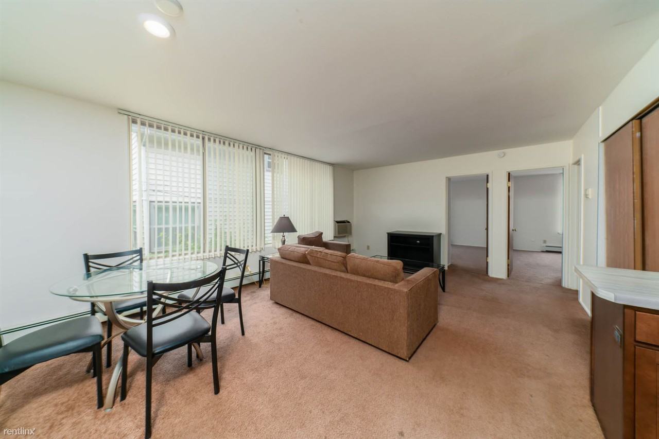 Albert Apartments - Photo 2 of 13