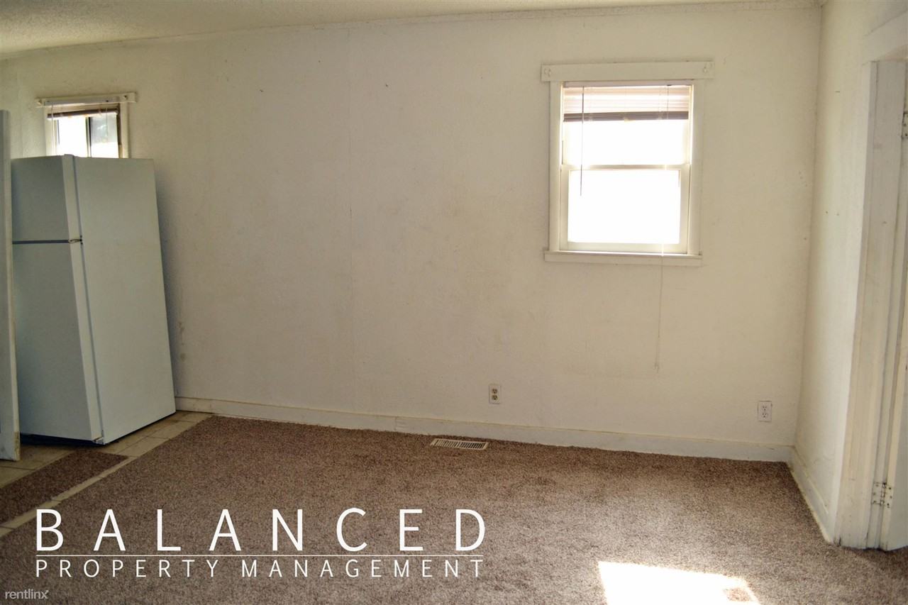 314 Sw 3rd St - Photo 2 of 5