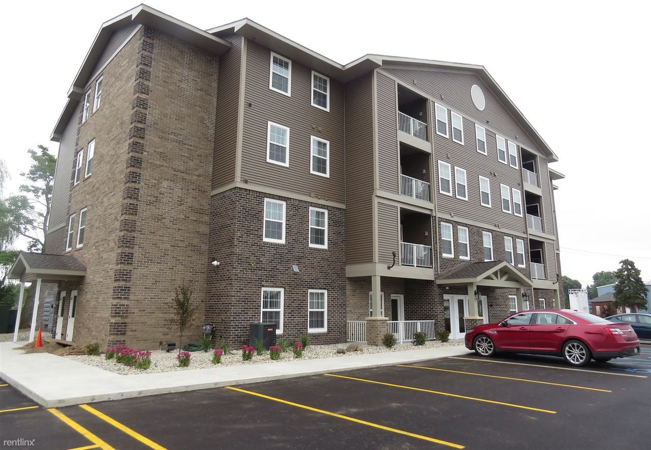 River View Place - Photo 2 of 11