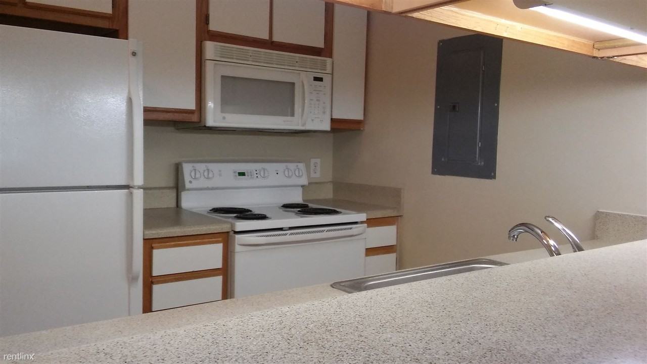 1341 Crab Orchard Dr - Photo 3 of 26