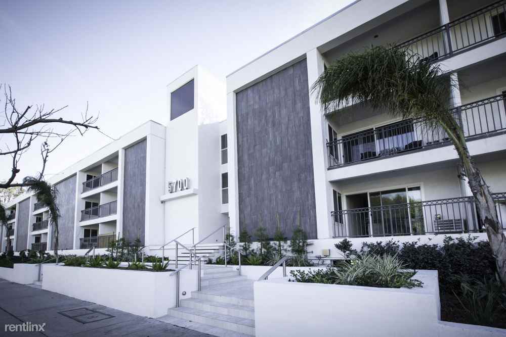 Miracle Mile Terrace - Photo 3 of 10