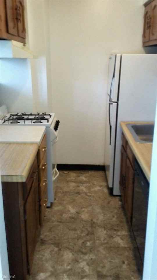 37941 Euclid Ave - Photo 3 of 25