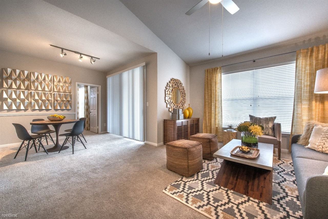 6308 Windcrest Dr - Photo 3 of 9