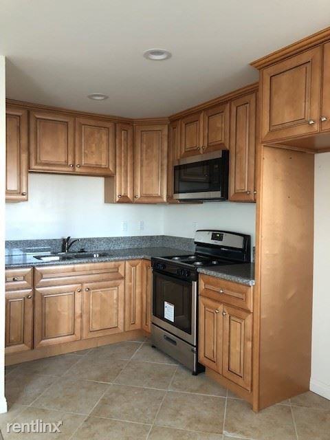 200 W Williams St - Photo 2 of 3