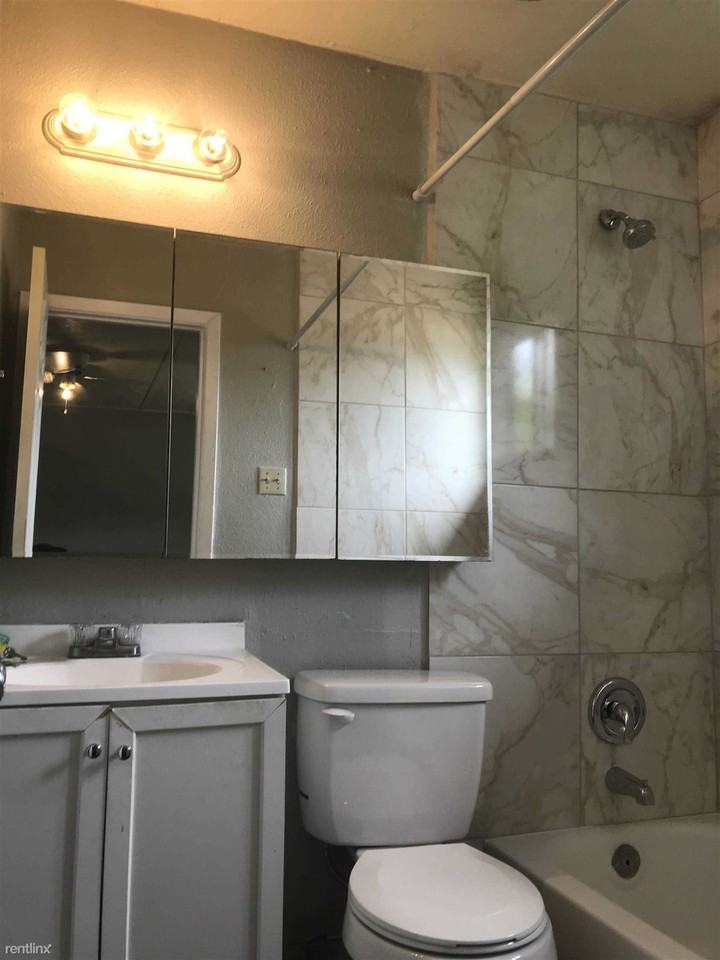 Starlight Apartment - Photo 3 of 4